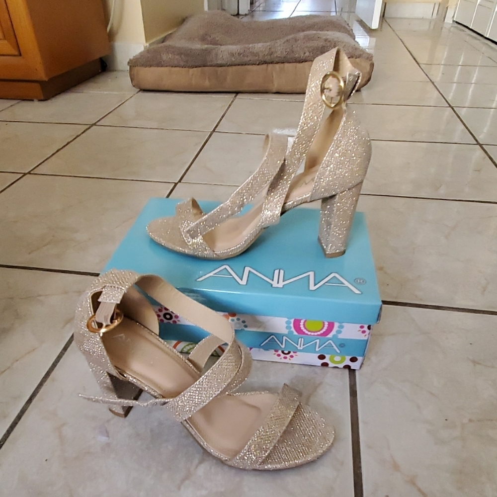 Evening shoes